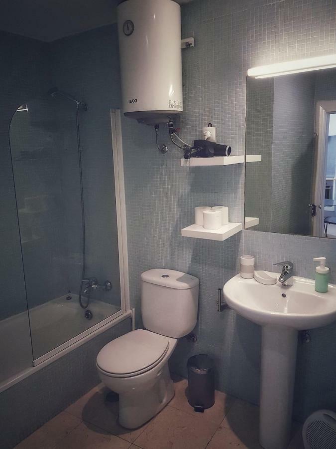 The Blue House - Camoes Cool Loft Apartment ลิสบอน ภายนอก รูปภาพ
