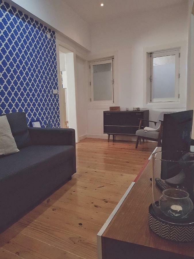 The Blue House - Camoes Cool Loft Apartment ลิสบอน ภายนอก รูปภาพ